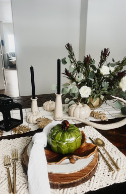 Thanksgiving Idea #5: DIY Floral Arrangement For Your Holiday Table